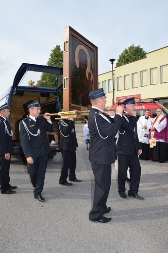 Powianie ikony MB Częstochowskiej w Starym Waliszewie