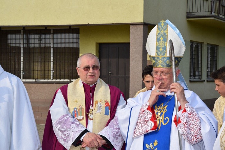 Powianie ikony MB Częstochowskiej w Starym Waliszewie