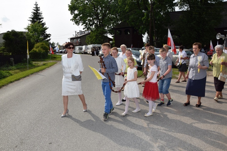 Powianie ikony MB Częstochowskiej w Starym Waliszewie