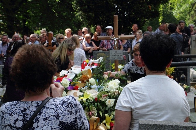 Pożegnanie Zbigniewa Wodeckiego na cmentarzu Rakowickim