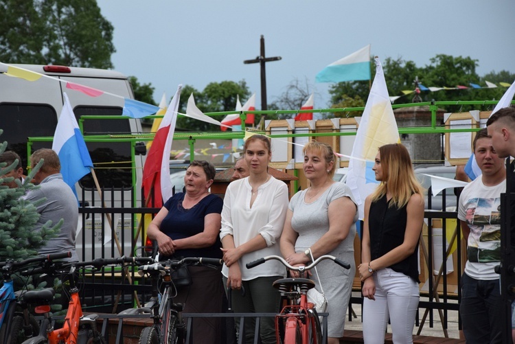 Powitanie ikony MB Częstochowskiej w Mąkolicach