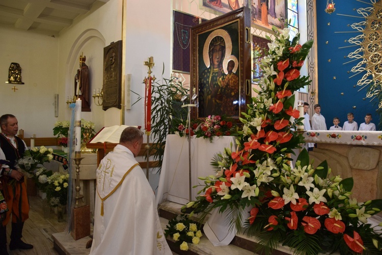 Powitanie ikony MB Częstochowskiej w Mąkolicach