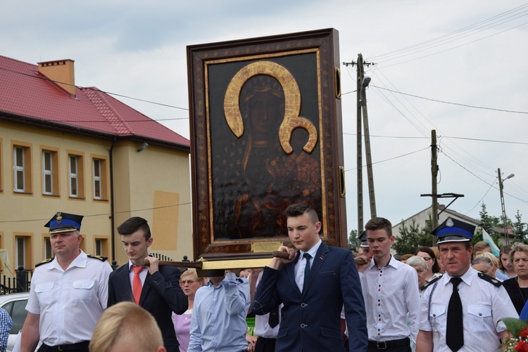 Powitanie ikony MB Częstochowskiej w Mąkolicach