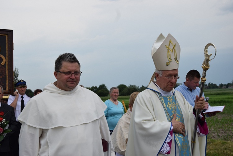 Powitanie ikony MB Częstochowskiej w Mąkolicach