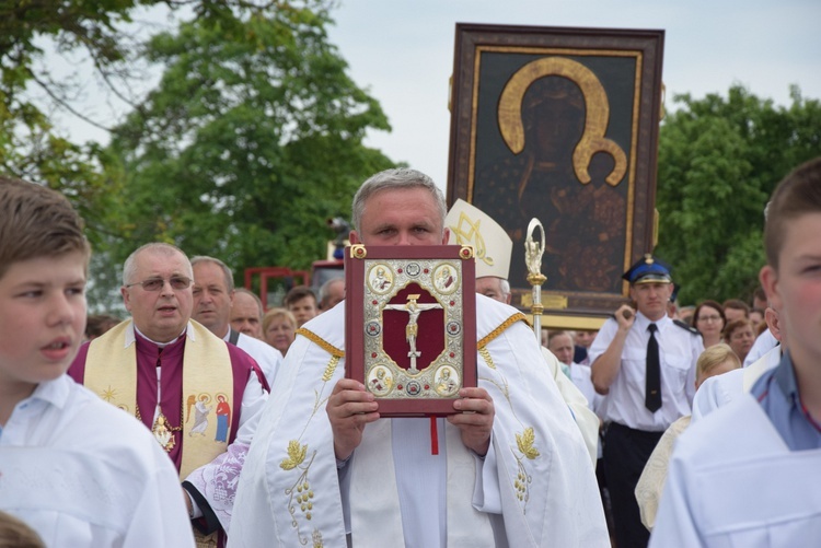 Powitanie ikony MB Częstochowskiej w Mąkolicach