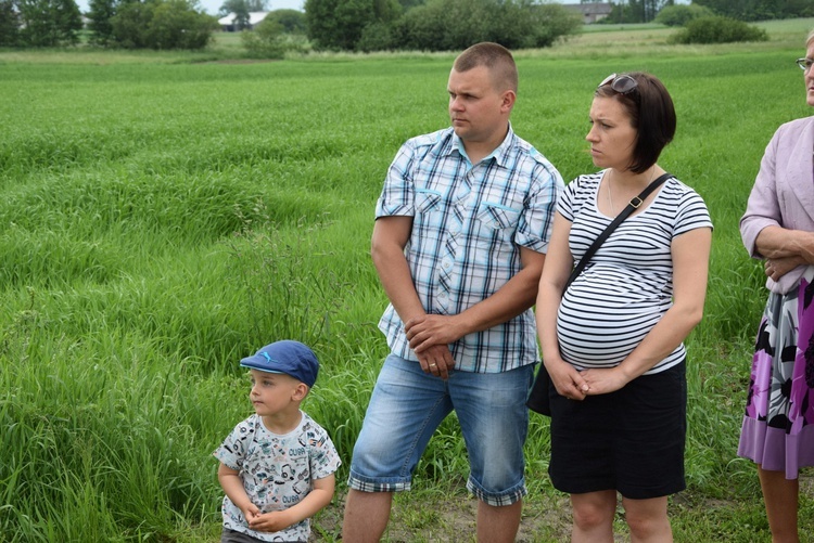 Powitanie ikony MB Częstochowskiej w Mąkolicach