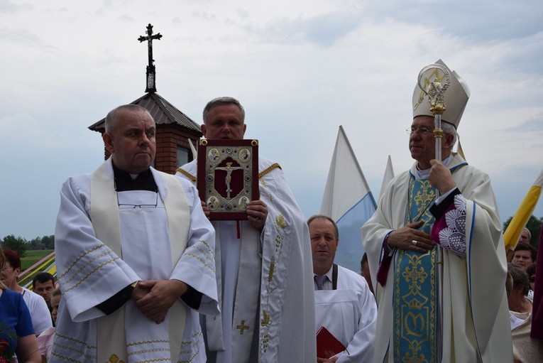 Powitanie ikony MB Częstochowskiej w Mąkolicach