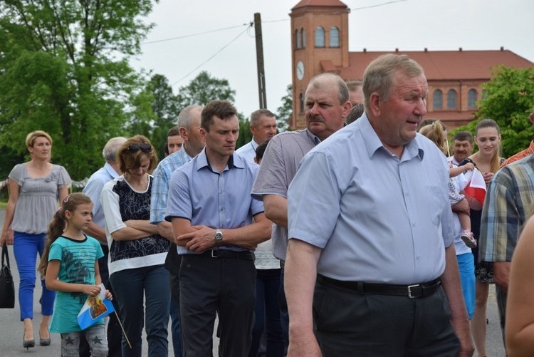 Powitanie ikony MB Częstochowskiej w Mąkolicach