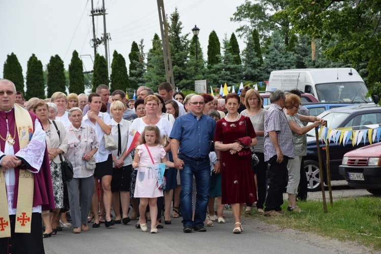 Powitanie ikony MB Częstochowskiej w Mąkolicach