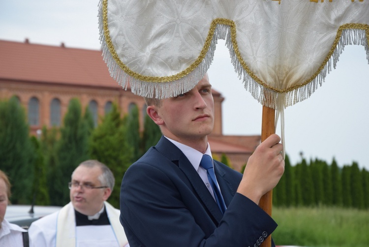 Powitanie ikony MB Częstochowskiej w Mąkolicach