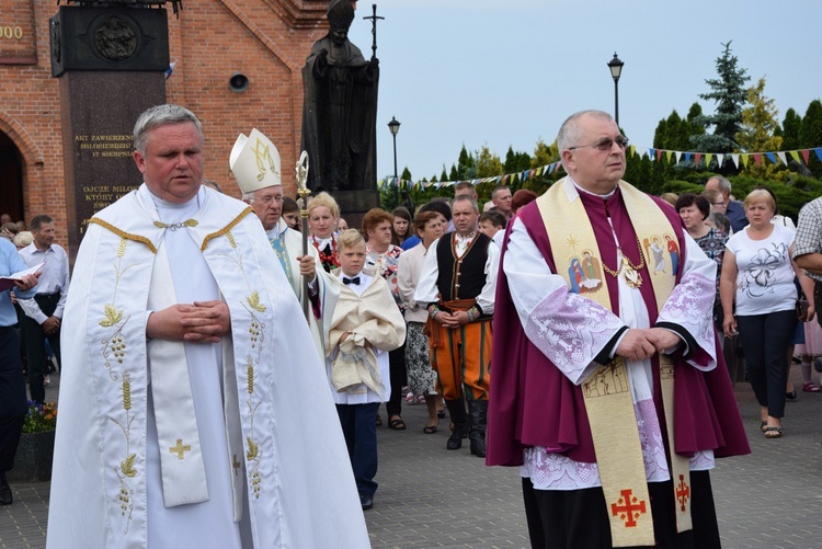 Powitanie ikony MB Częstochowskiej w Mąkolicach