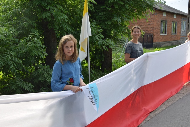 Powitanie ikony MB Częstochowskiej w Mąkolicach