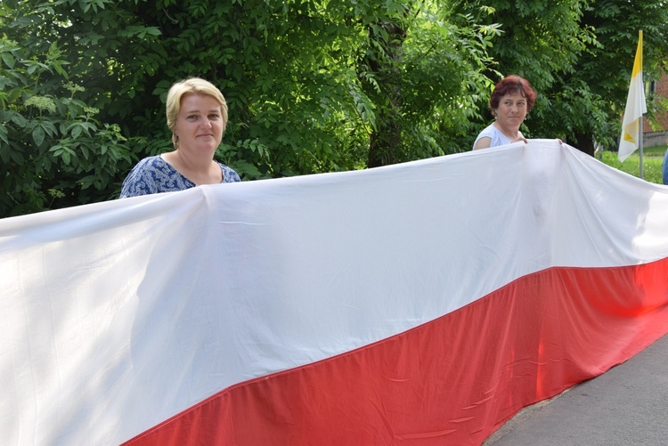 Powitanie ikony MB Częstochowskiej w Mąkolicach