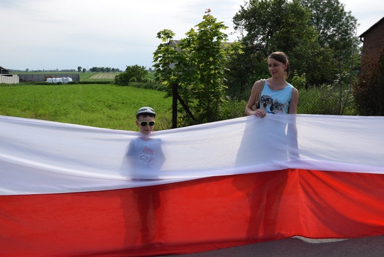 Powitanie ikony MB Częstochowskiej w Mąkolicach