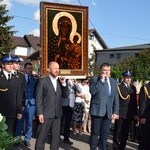 Powitanie ikony MB Częstochowskiej w parafii św. Maksymiliana w Głownie