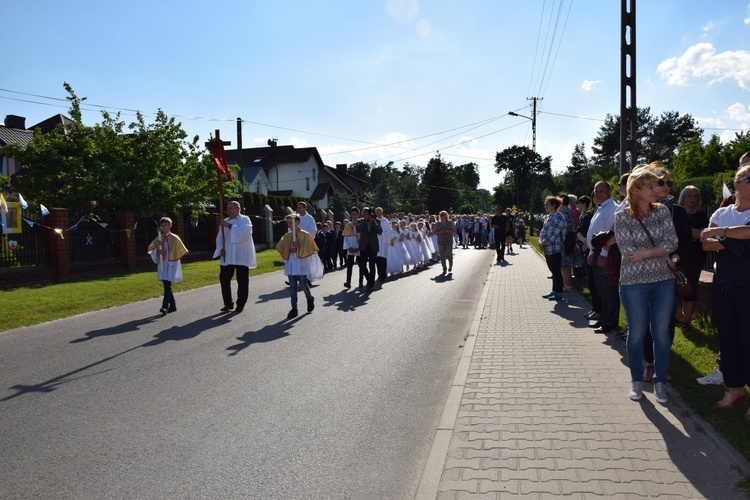 Powitanie ikony MB Częstochowskiej w parafii św. Maksymiliana w Głownie