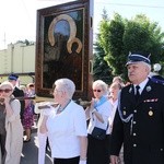 Powitanie ikony MB Częstochowskiej w parafii św. Barbary w Głownie