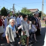 Powitanie ikony MB Częstochowskiej w parafii św. Barbary w Głownie