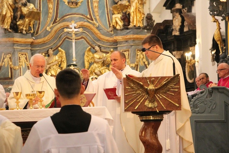 Święcenia kapłańskie w Łowiczu