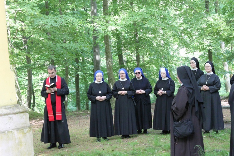 Siostrzane spotkanie w Trzebnicy