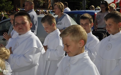 Powitanie ikony MB Częstochowskiej w Dmosinie