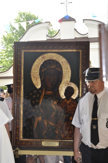 Powitanie ikony MB Częstochowskiej w Dmosinie