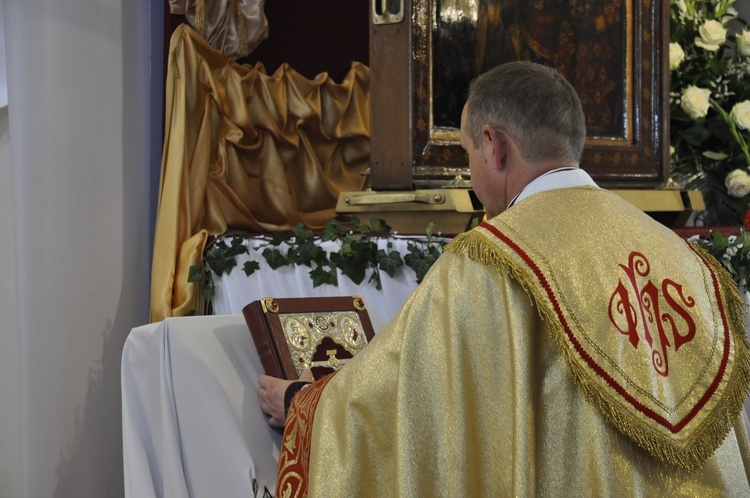 Powitanie ikony MB Częstochowskiej w Dmosinie