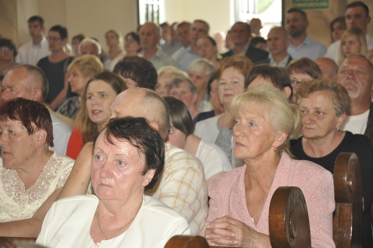 Powitanie ikony MB Częstochowskiej w Dmosinie