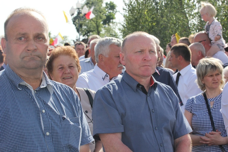 Powitanie ikony MB Częstochowskiej w Dmosinie