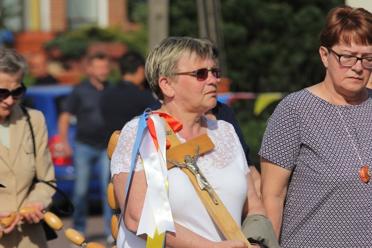 Powitanie ikony MB Częstochowskiej w Dmosinie