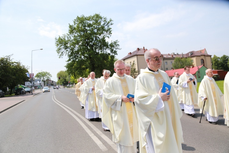 Procesja do ołtarza - Msza św. koronacyjna