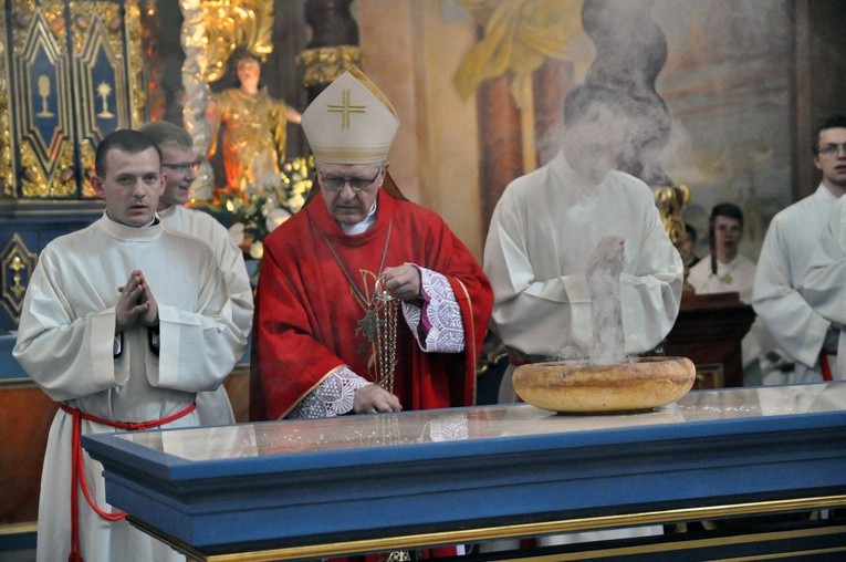Poświęcenie kościoła i ołtarza w Skrzatuszu