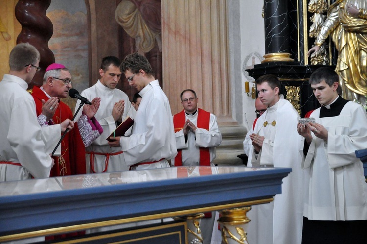 Poświęcenie kościoła i ołtarza w Skrzatuszu