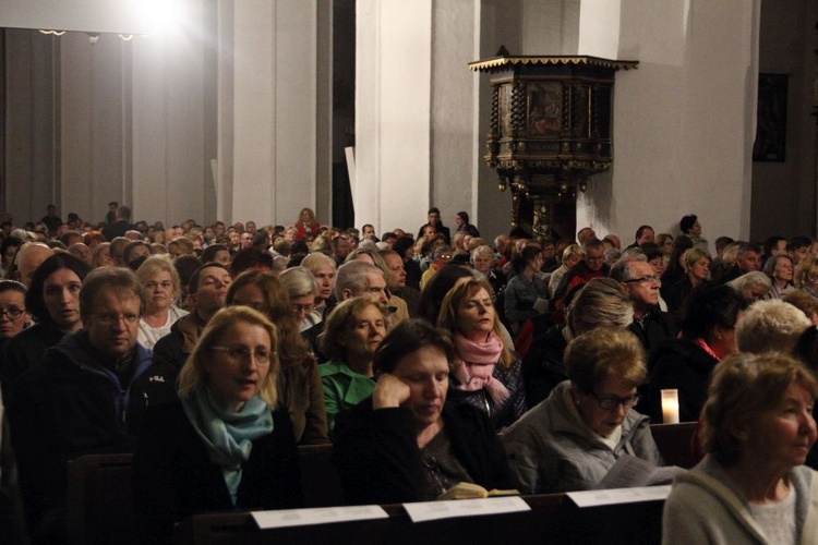 Eucharystia w noc Zesłania Ducha Świętego