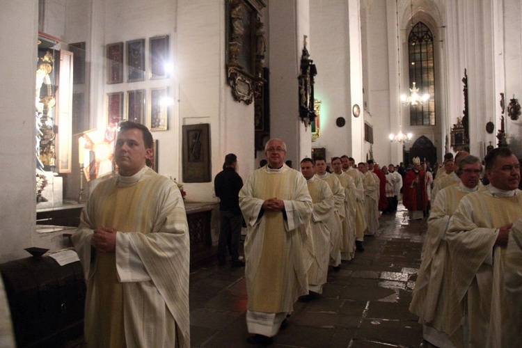 Eucharystia w noc Zesłania Ducha Świętego