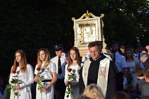 Obchody 250. rocznicy koronacji cudownego obrazu Matki Bożej w Miedniewicach