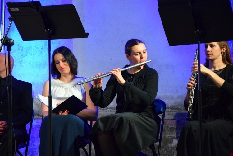 Koncert Kameralnej Orkiestry Filharmonii Narodowej