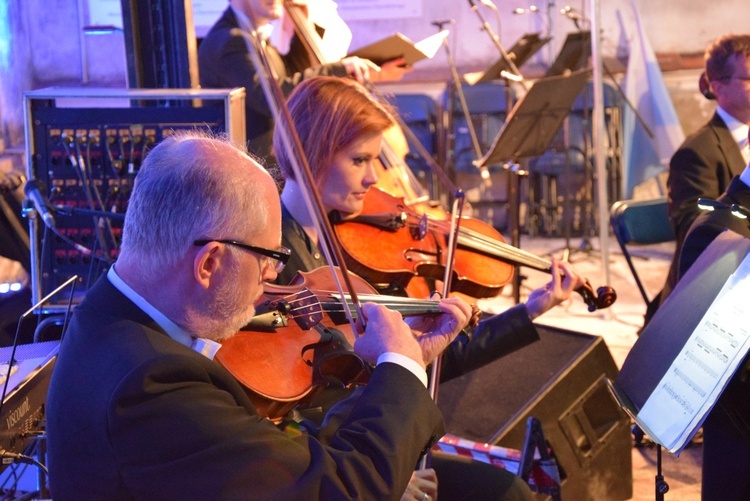 Koncert Kameralnej Orkiestry Filharmonii Narodowej