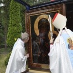 Powitanie ikony MB Częstochowskiej w Domaniewicach