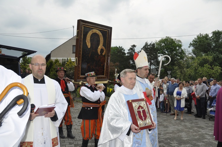 Powitanie ikony MB Częstochowskiej w Domaniewicach