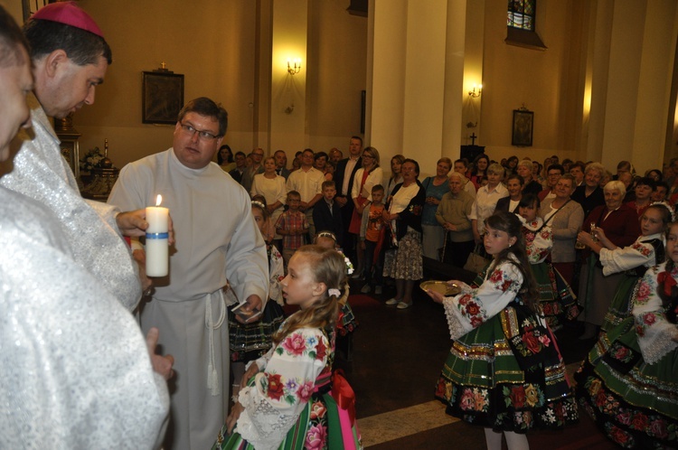 Powitanie ikony MB Częstochowskiej w Domaniewicach