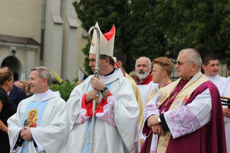 Powitanie ikony MB Częstochowskiej w Domaniewicach