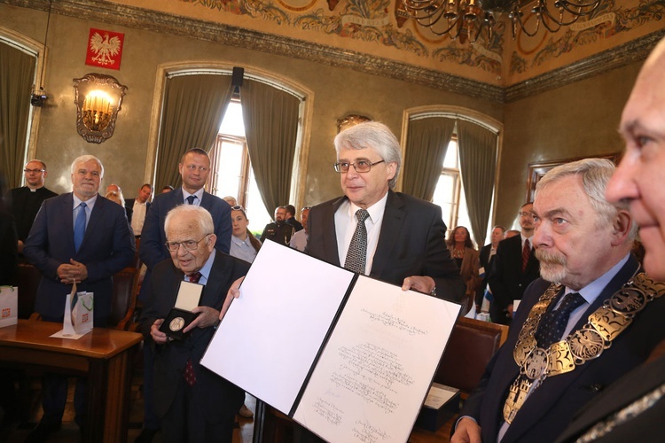 Medal "Cracoviae Merenti" dla Towarzystwa Miłośników Historii i Zabytków Krakowa