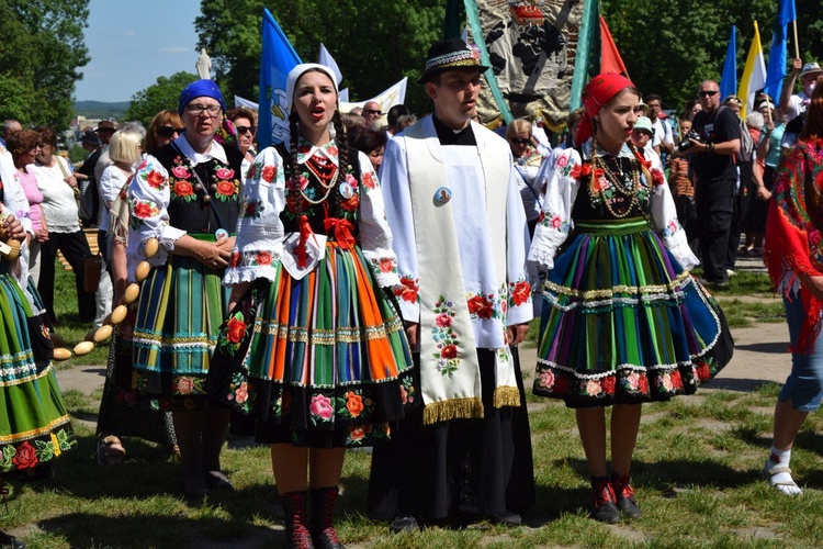 362. Łowicka Piesza Pielgrzymka na Jasną Górę, cz. II