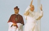 Jan Paweł II i abp. Jerzy Ablewicz w Tarnowie