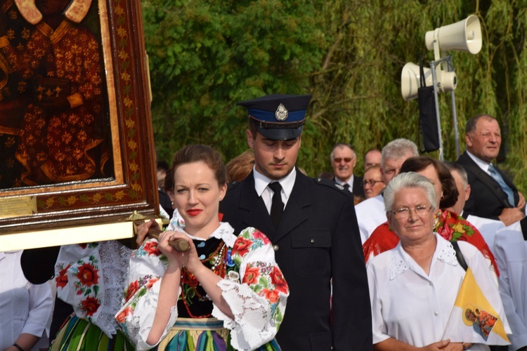 Powitanie ikony MB Częstochowskiej z Złakowie Kościelnym