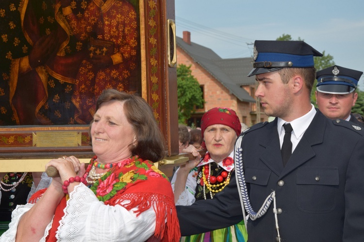 Powitanie ikony MB Częstochowskiej z Złakowie Kościelnym