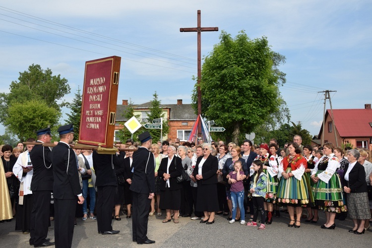 Powitanie ikony MB Częstochowskiej z Złakowie Kościelnym