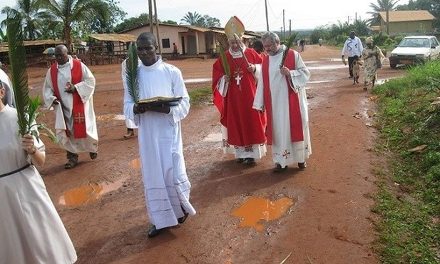 Ślady na afrykańskiej ziemi 