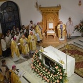 Biskupi dokonali odnowienia Aktu Poświęcenia Kościoła w Polsce Niepokalanemu Sercu Maryi